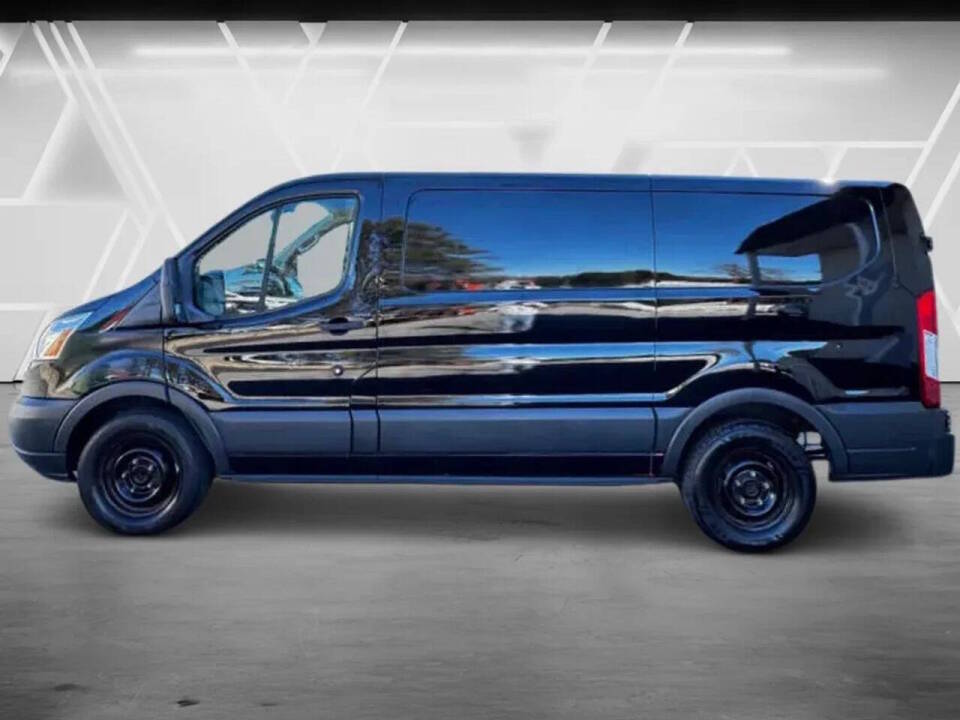 ford transit van 2017 1FTYE1YM4HKA47940 image ford transit van 2017 1FTYE1YM4HKA47940 image
